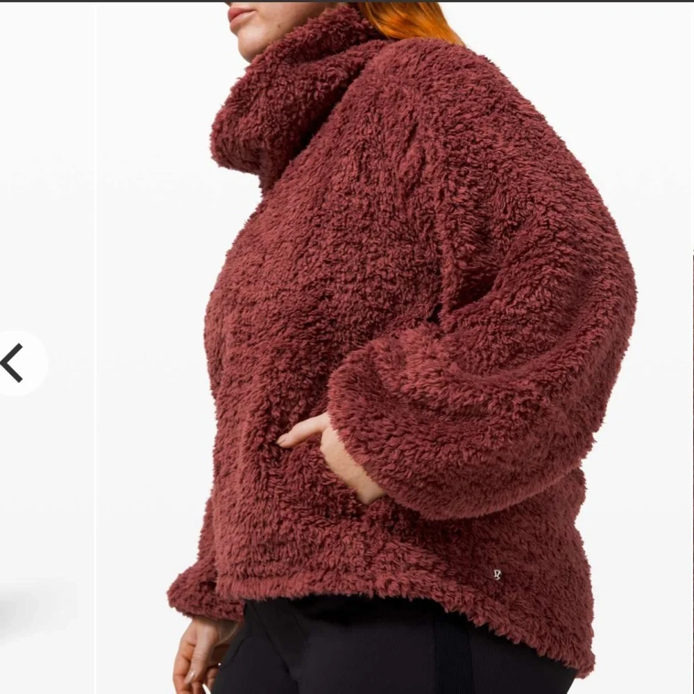 Lululemon XS/S Warm Restore Sherpa Pullover
